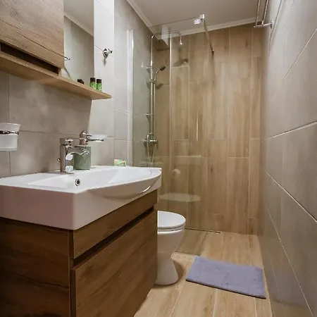 Apartment Serenity For Couples Asgourou